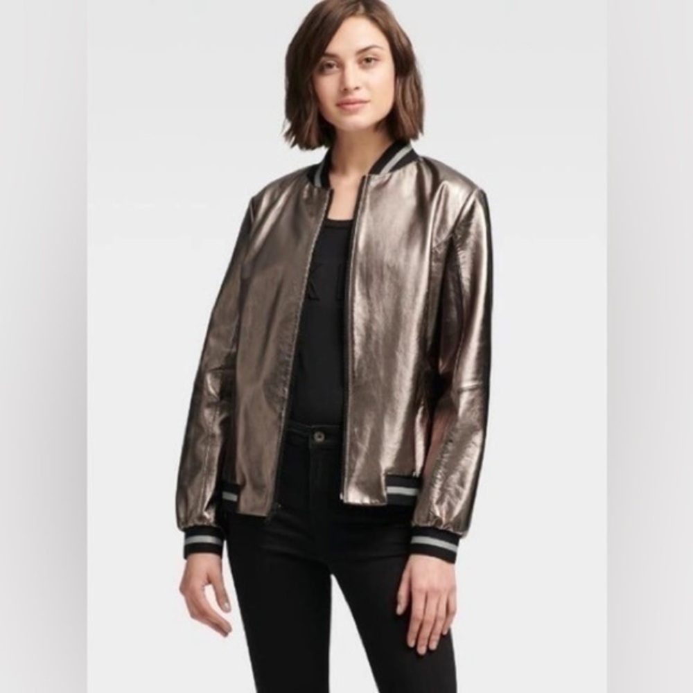 DKNY WOMEN'S METALLIC LEATHER BOMBER JACKET - IN MAUVE